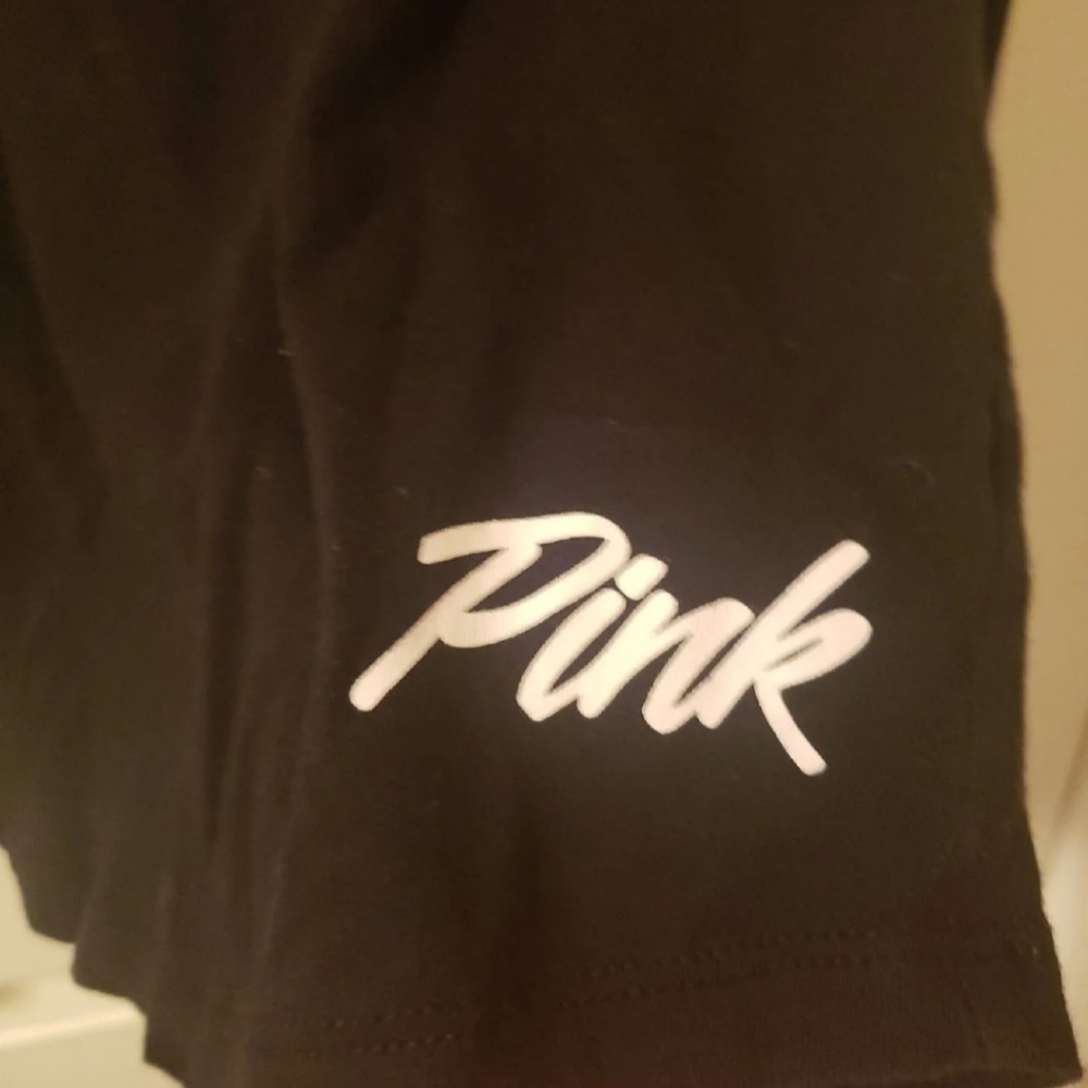 Pink - Picture 2 of 6